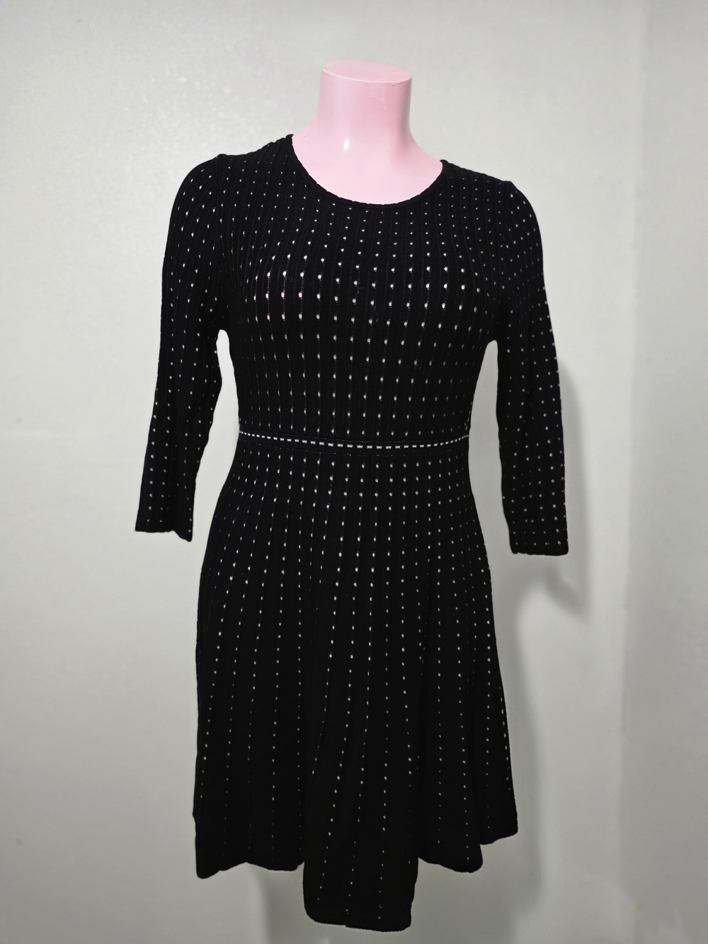 NWOT Black Long-Sleeve Knit Dress with Metallic Dot Detail Size-XL